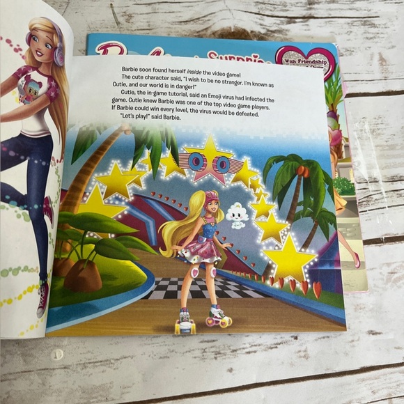 Barbie Children's Book Collection Barbie Doll - Picture 12 of 13